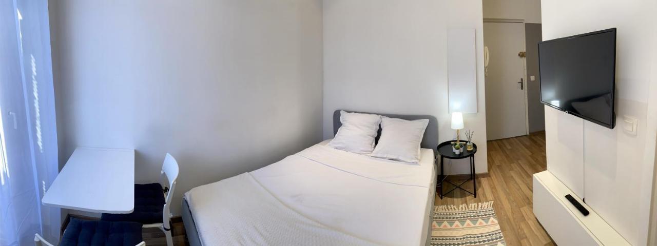 Studio cosy refait à neuf, centre-ville Nizza Esterno foto